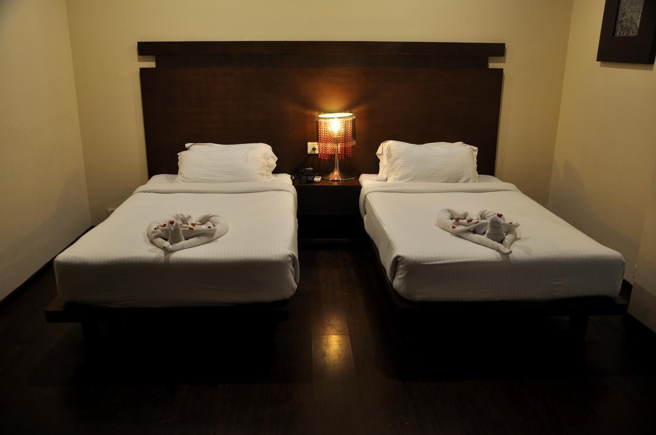 Hotel Md'S Continental Jorhat Exterior photo