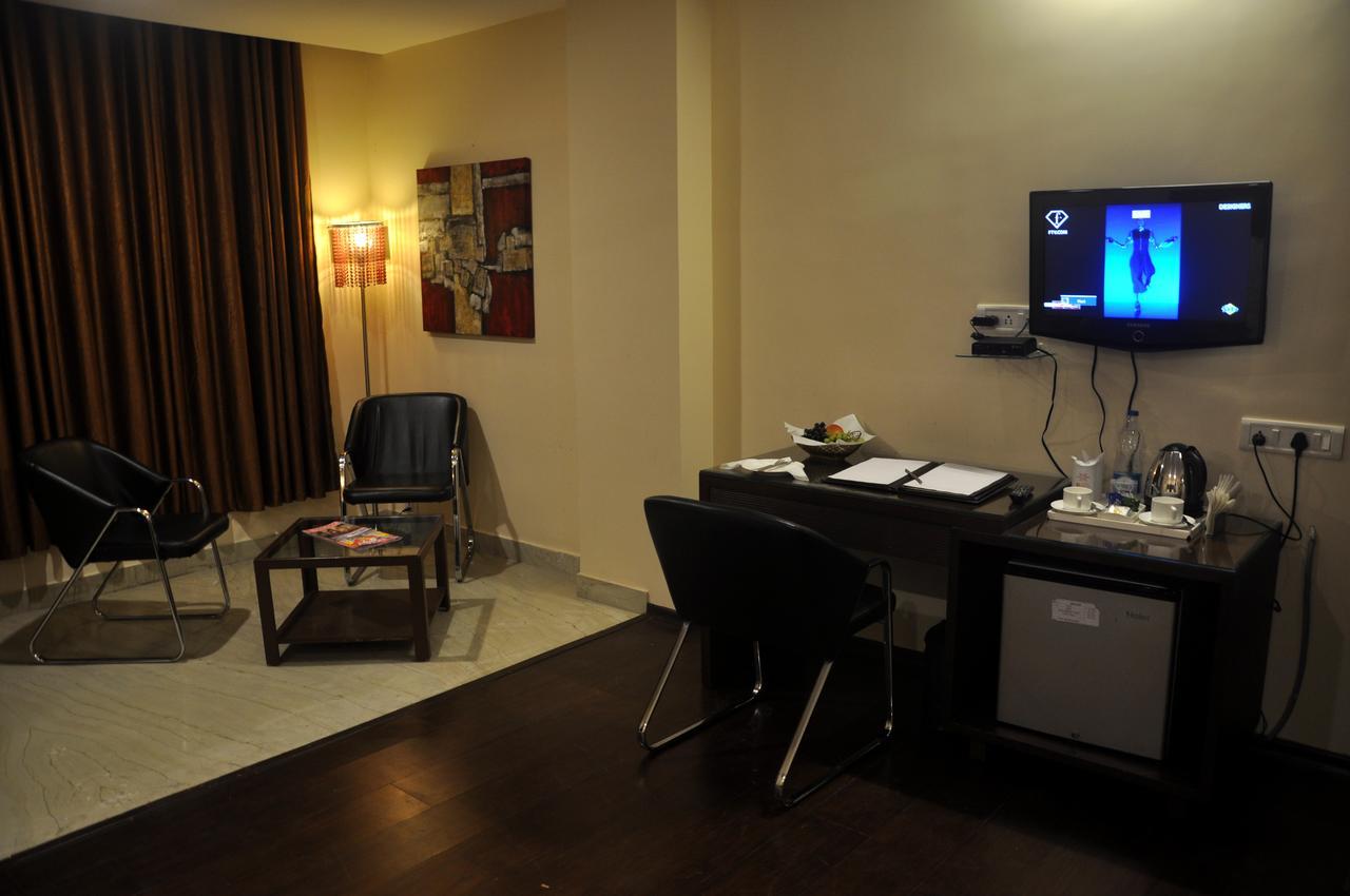 Hotel Md'S Continental Jorhat Exterior photo