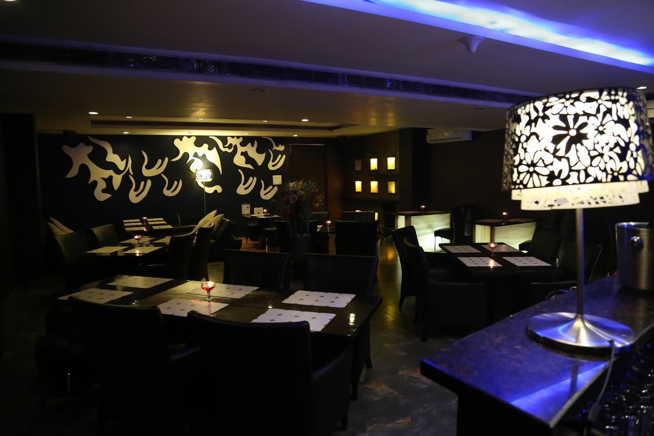 Hotel Md'S Continental Jorhat Exterior photo