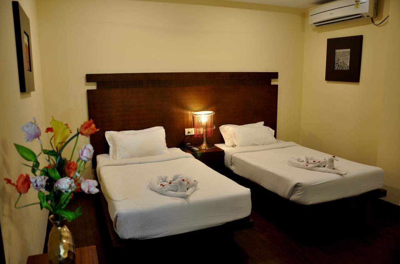 Hotel Md'S Continental Jorhat Exterior photo